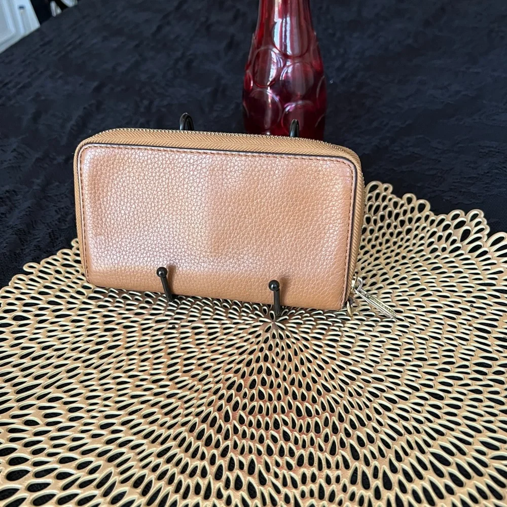 Michael Kors Camel Leather Wallet - Picture 4 of 6